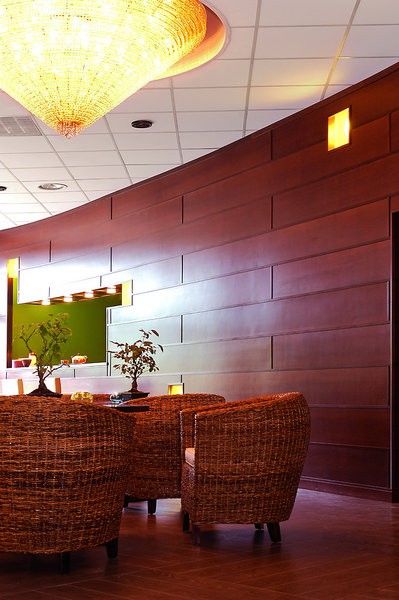 G Hotel Помеция Экстерьер фото